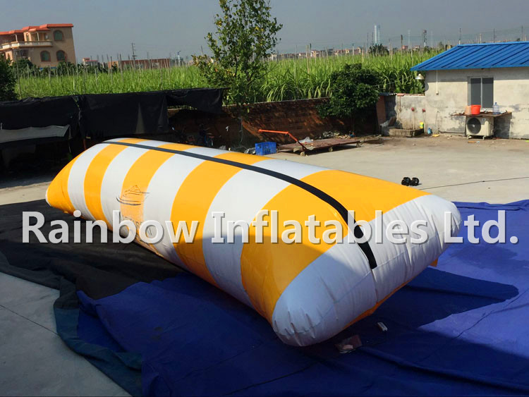 RB31048-1（10x3m）Inflatable Floating Tube for Jumping Outdoor Game