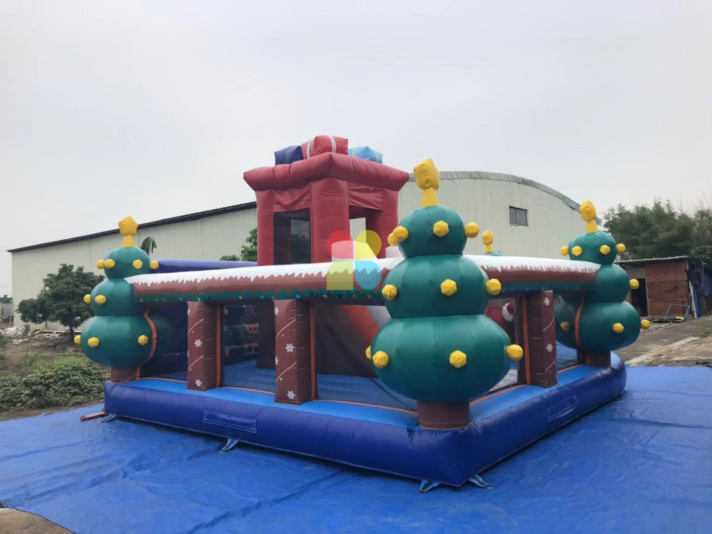 Inflatable Christmas Play Park