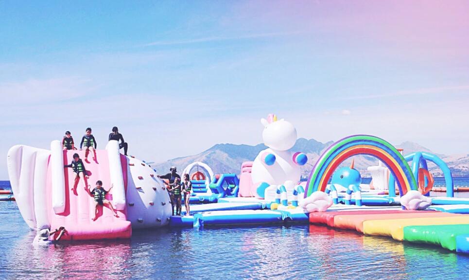The Most Interesting Entertainment in Hot Summer---Inflatable Water Park 