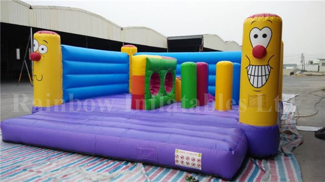 RB91011（5.5x5m）Inflatable cute happy clown bouncy castle