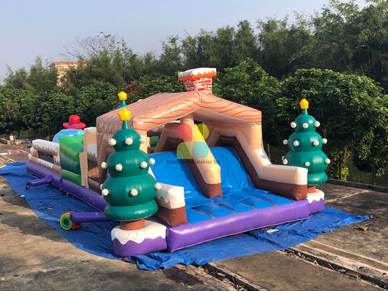Inflatable Christmas Long Obstacle Course for Kids