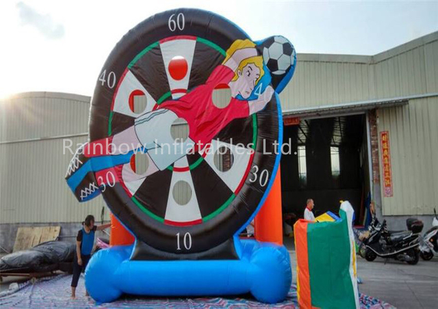RB9041（4x5x1.5m） Inflatable rainbow football shot sports game