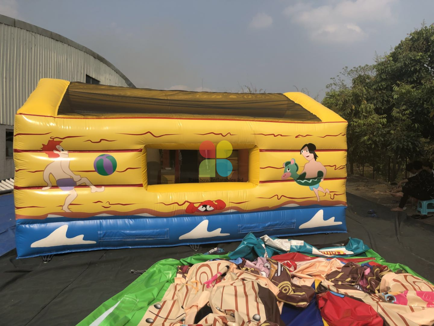 Cartoon Inflatable Bouncing Castle Game For Kids