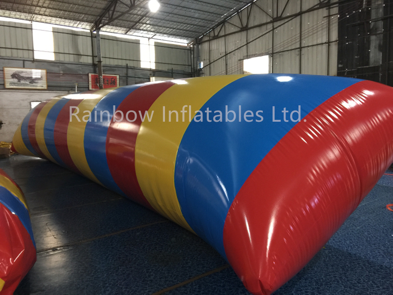 RB31048（10x3m）Inflatable Floating Tube for Jumping for sale