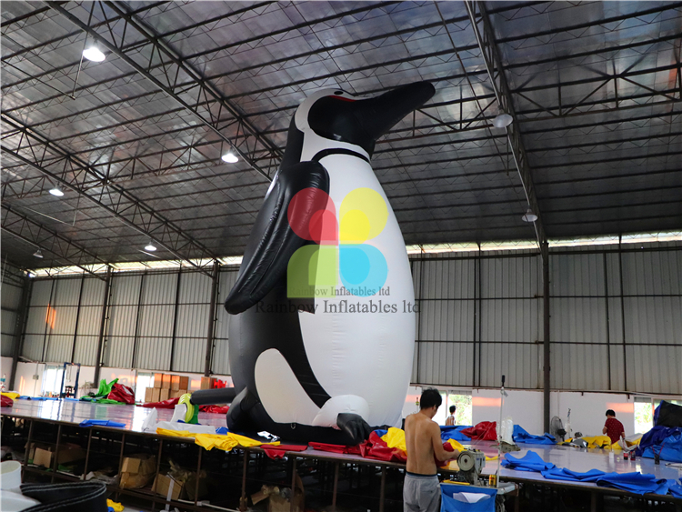 Giant Inflatable Cartoon Penguin Model for Advertising Inflatable Baby Penguin Replica 