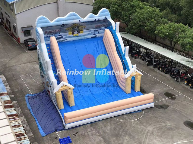 Stock Inflatable Snow Slide, China Huge Inflatable Xms Snow Slide for Sale