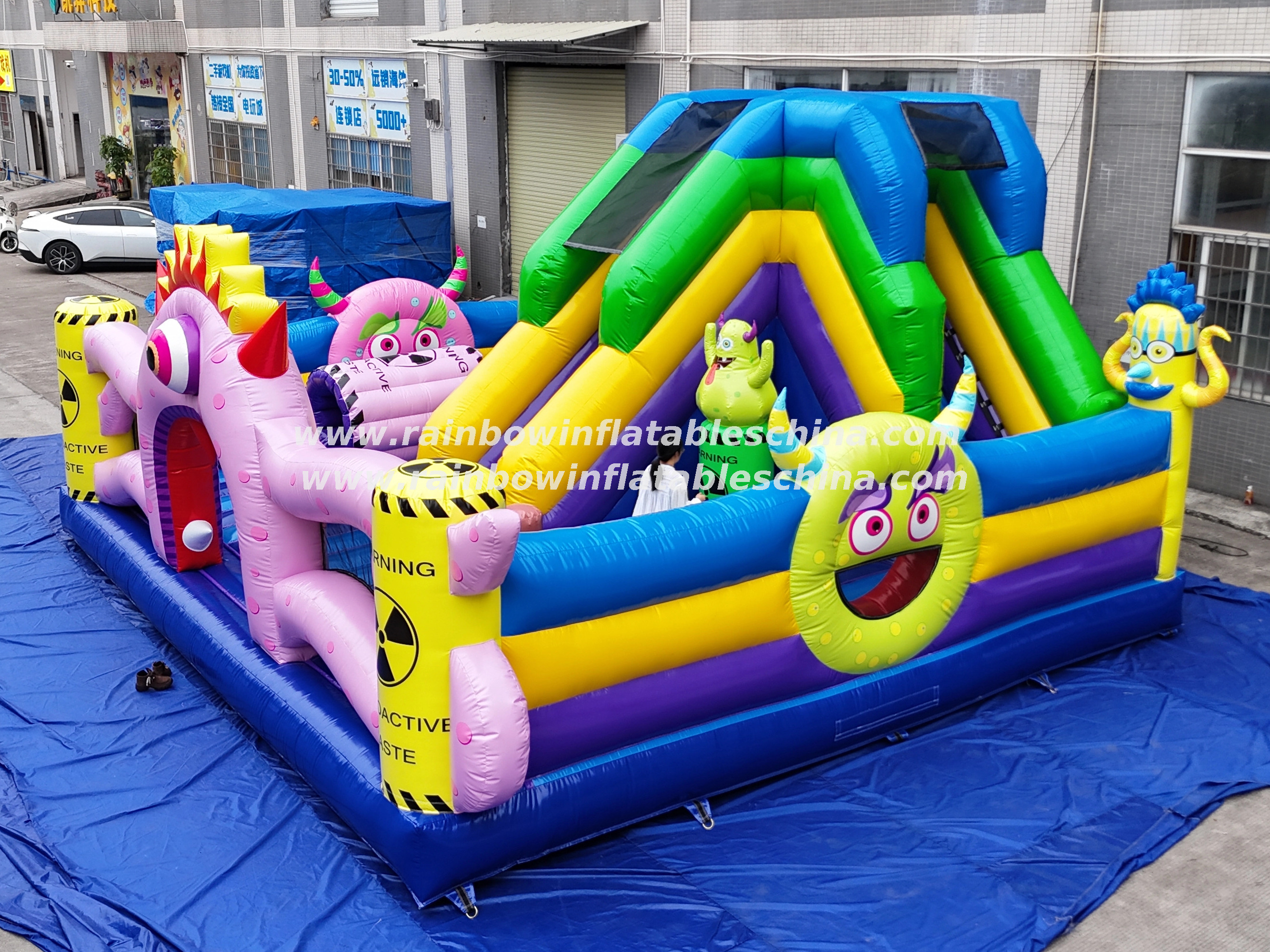 Rainbow New Design of Monster Inflatable Slide Obstacle