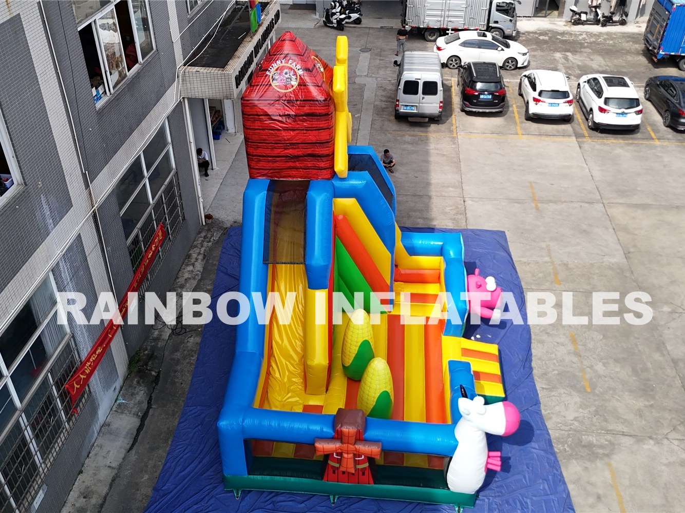 Inflatables Farm theme park