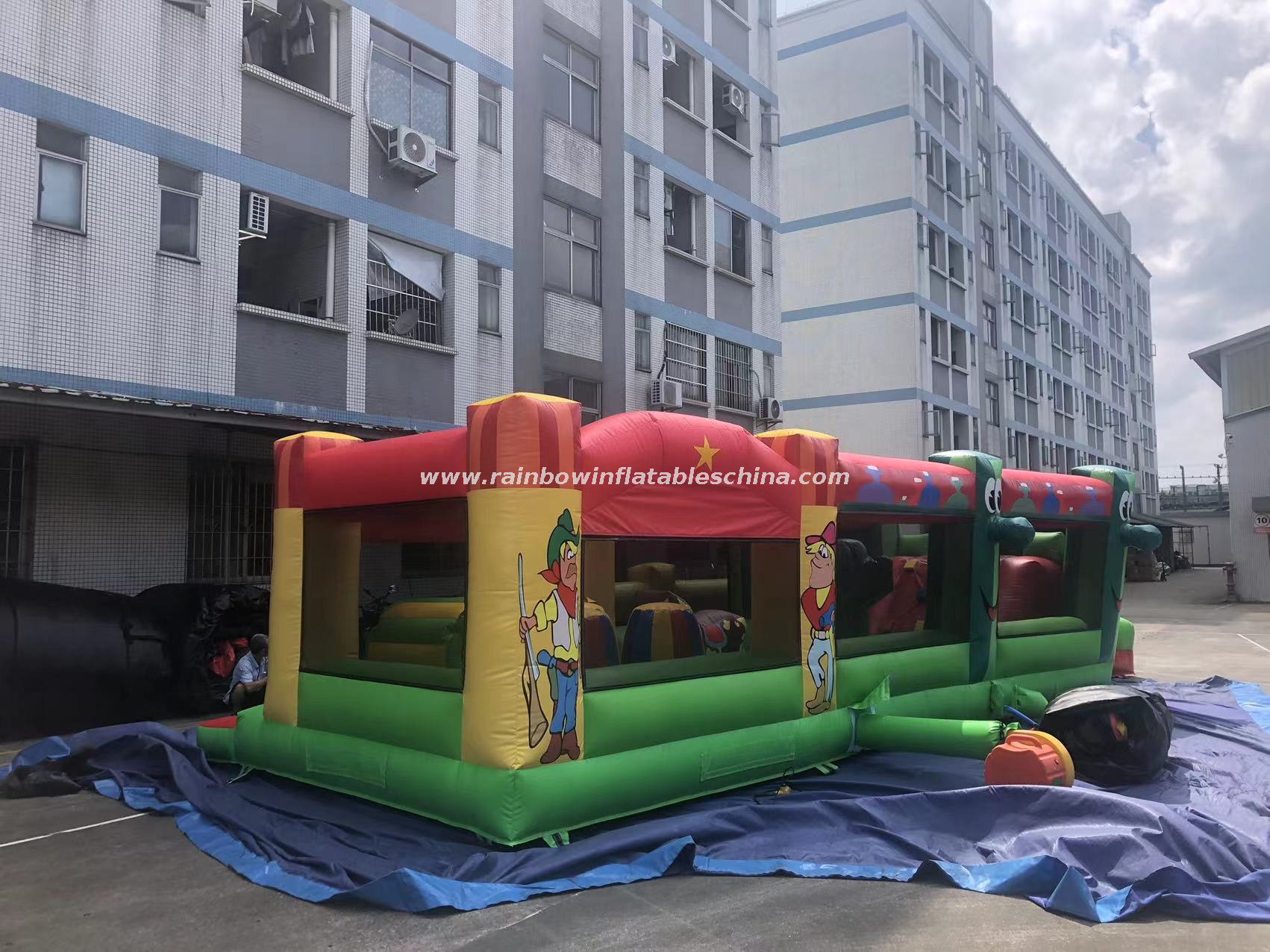  Rainbow Inflatable Kids Salloon Obstacle Course