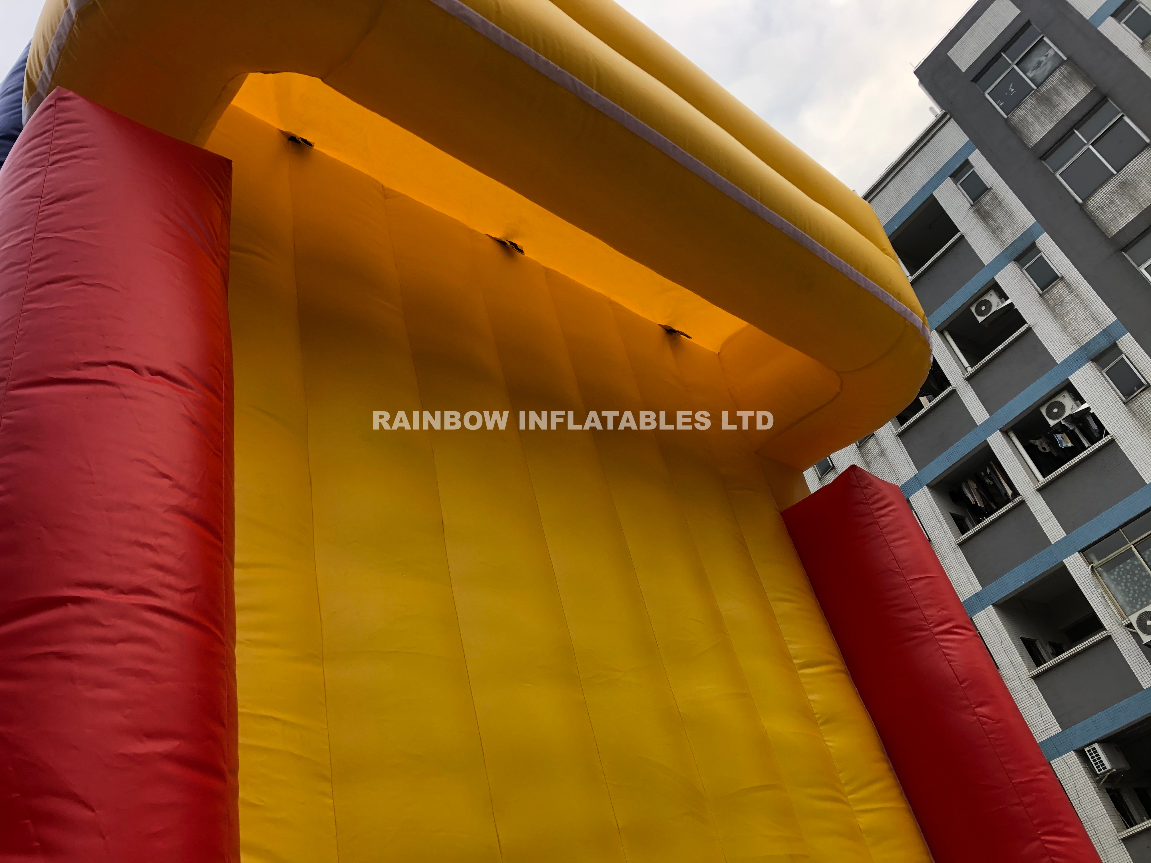 Inflatable adventure game climbing