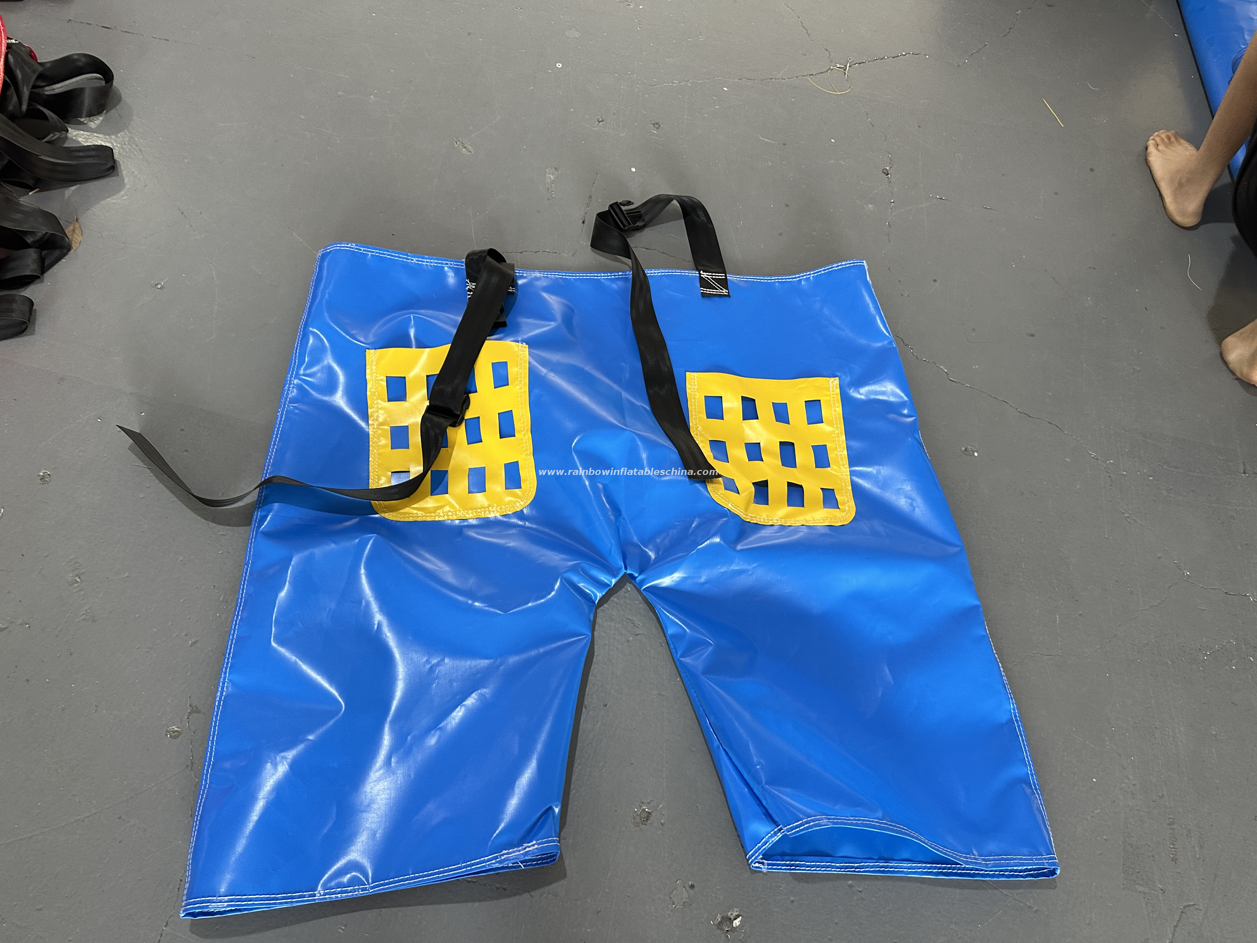 RB9413 Inflatable Party Pants Game