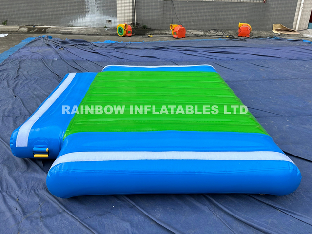 Giant inflatable floating water park junction