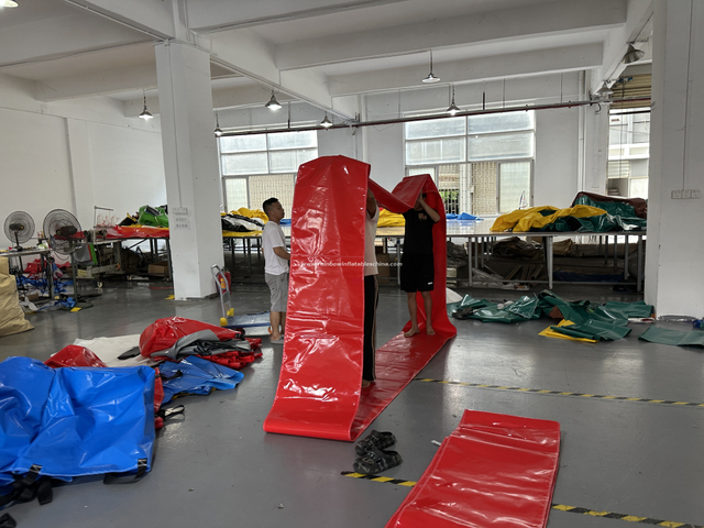 RB9412 Inflatable Carpillar Track Game