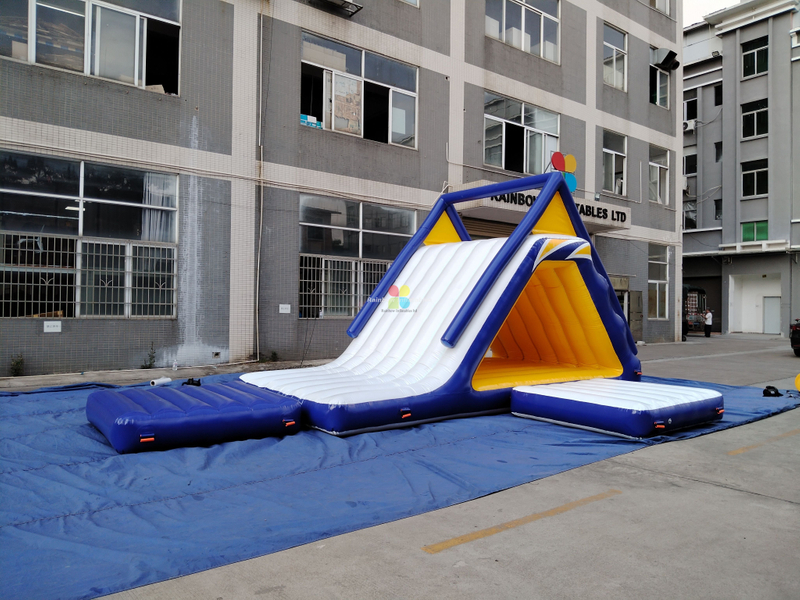 High Quality Commercial Inflatable Water Slide with Mat for Sea