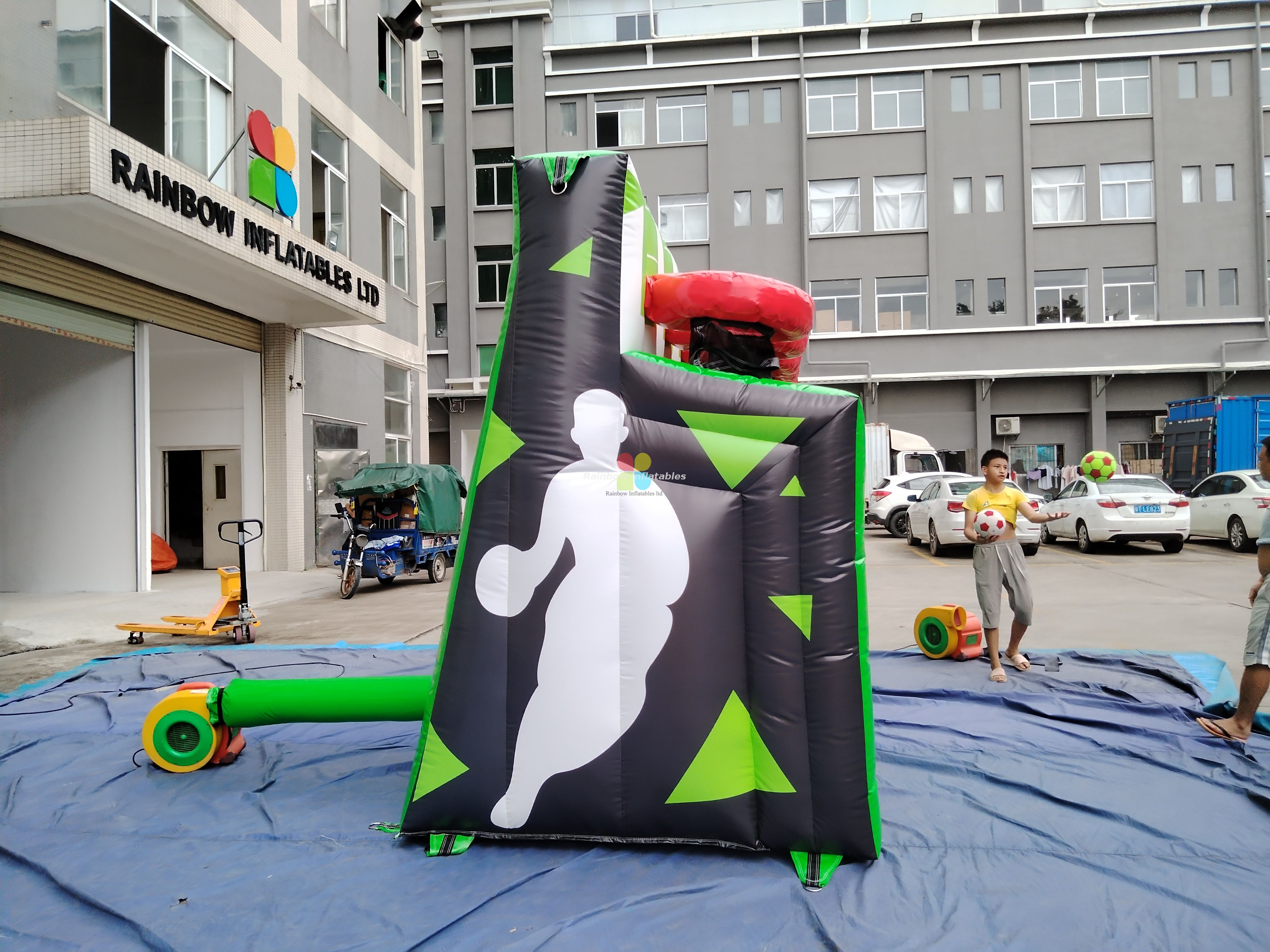 Ball Shooting Sports；inflatable games for carnival