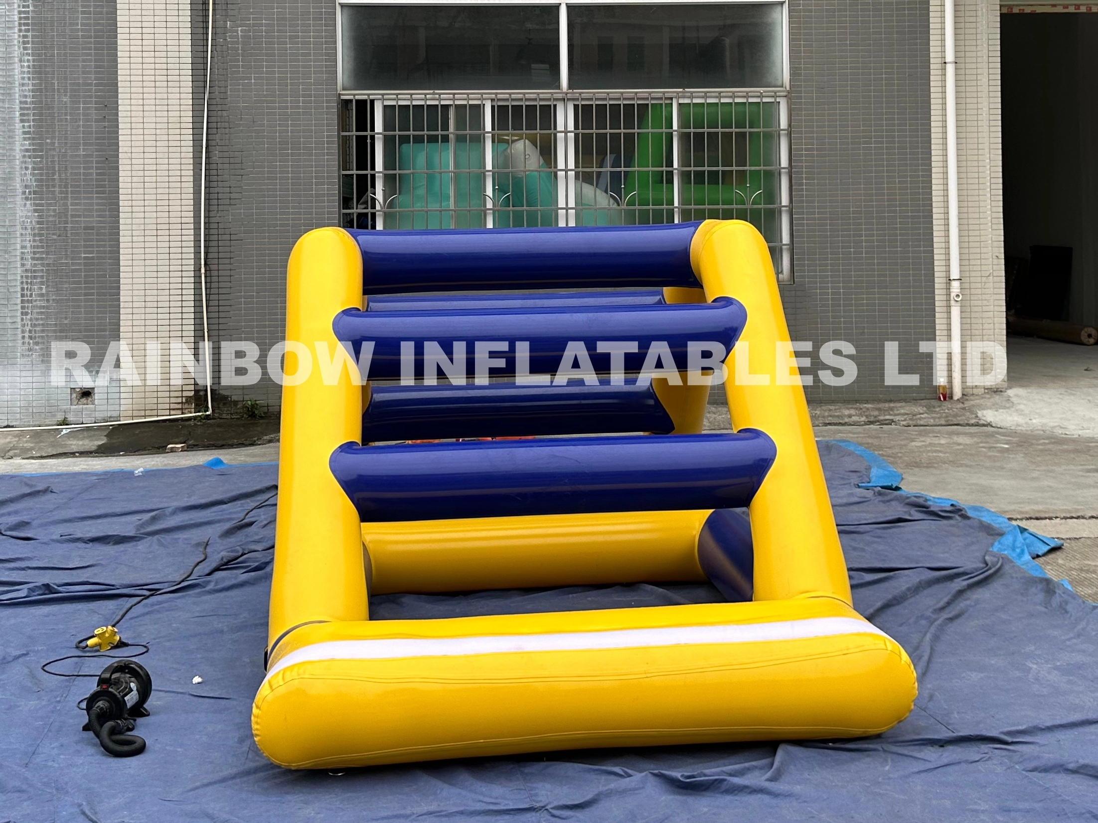 Inflatable Hange N Drop