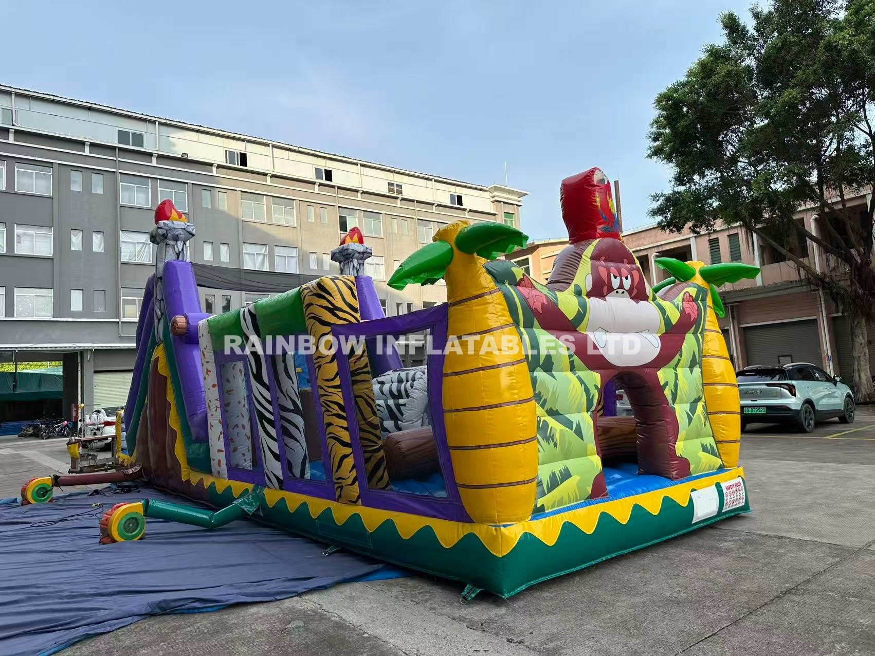 Inflatable Animal Theme Obstacle Bouncer