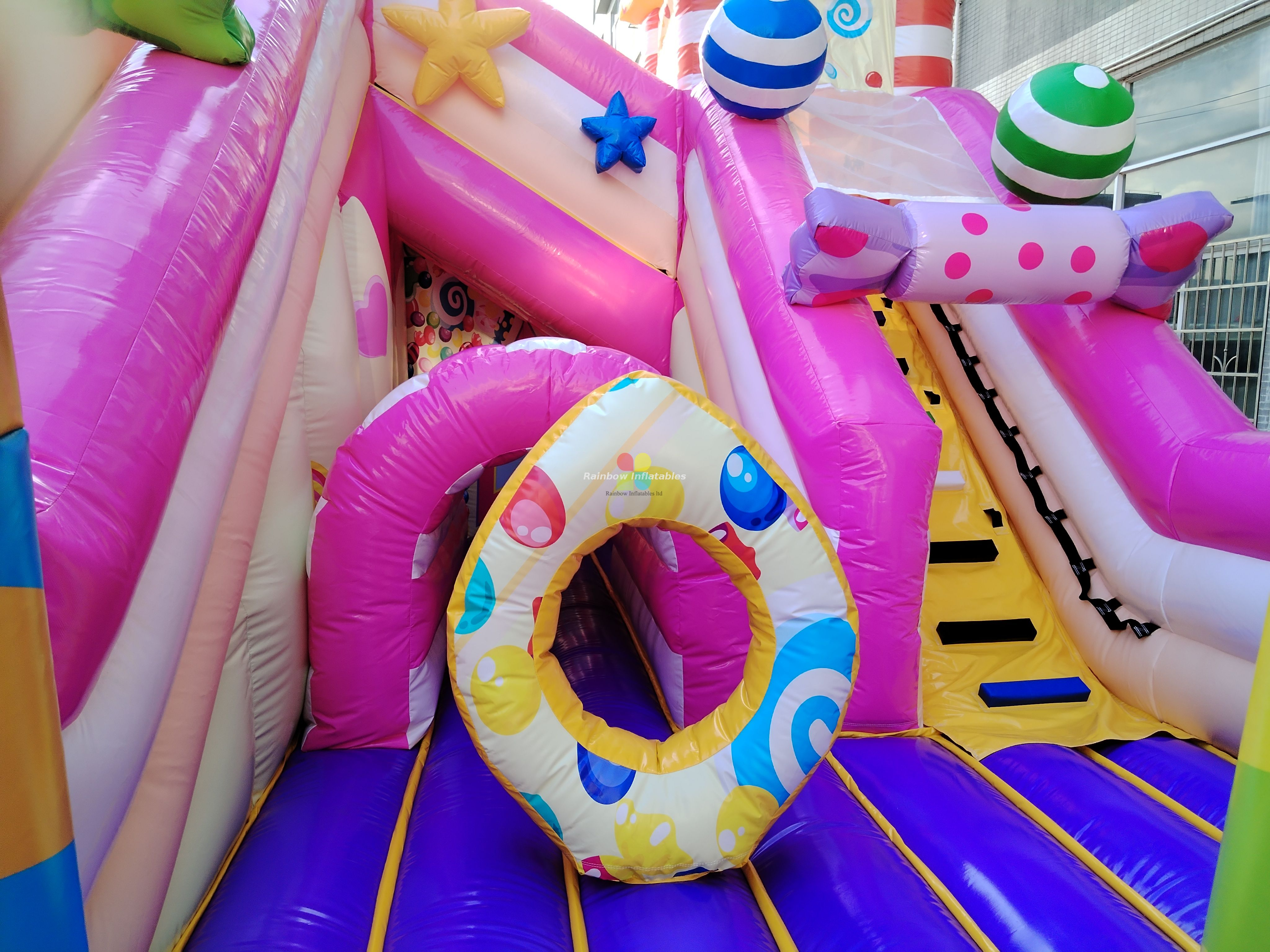 Giant Commercial Durable Sweet Candy Theme Playground Inflatable