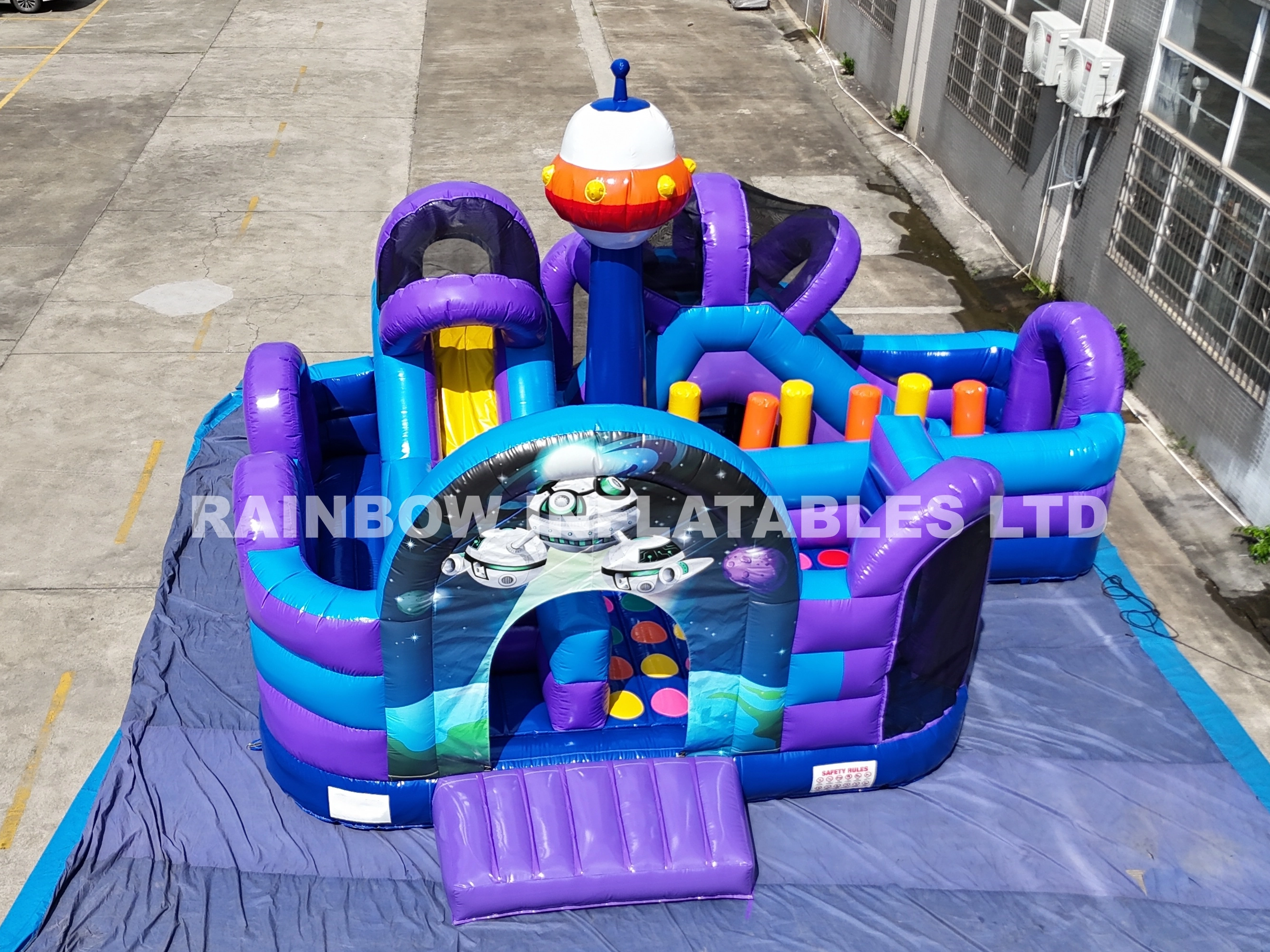 inflatable outer space obstacle
