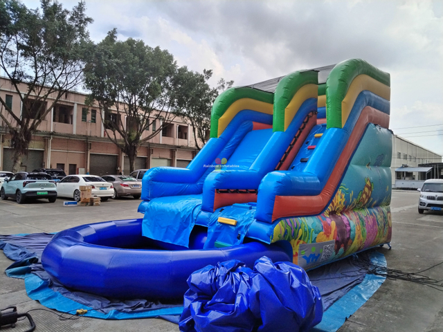 Outdoor Inflatable Water Slide with Pool for kids