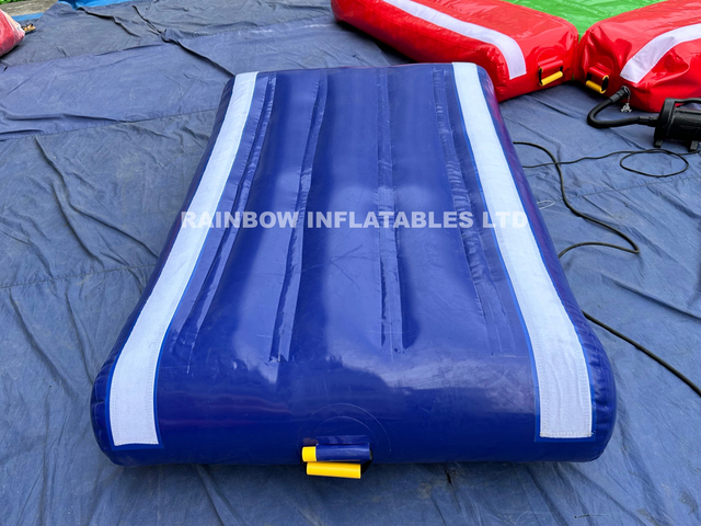 Giant inflatable floating water park junction