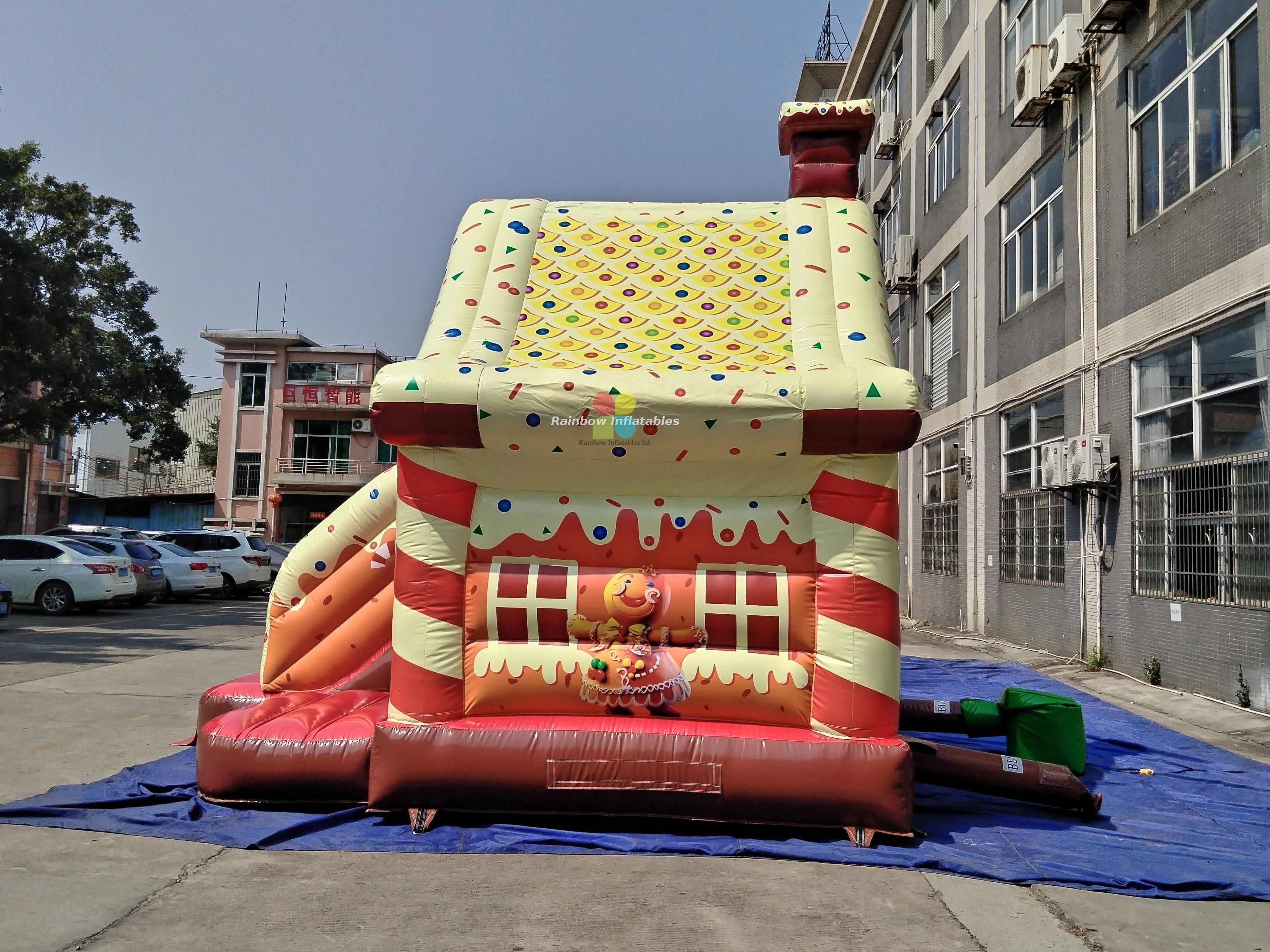  Inflatable Gingerbread Theme Bouncer