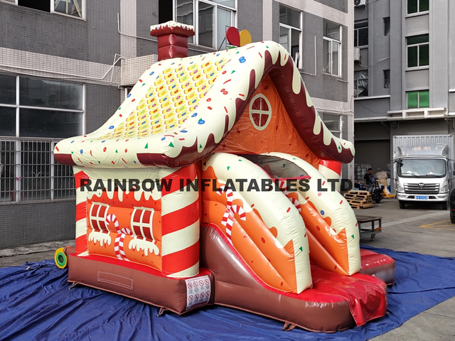  Inflatable Gingerbread Theme Bouncer