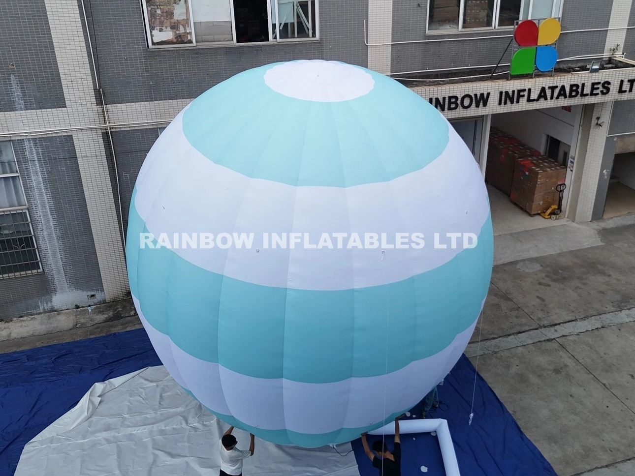 inflatable light-up hot air balloon