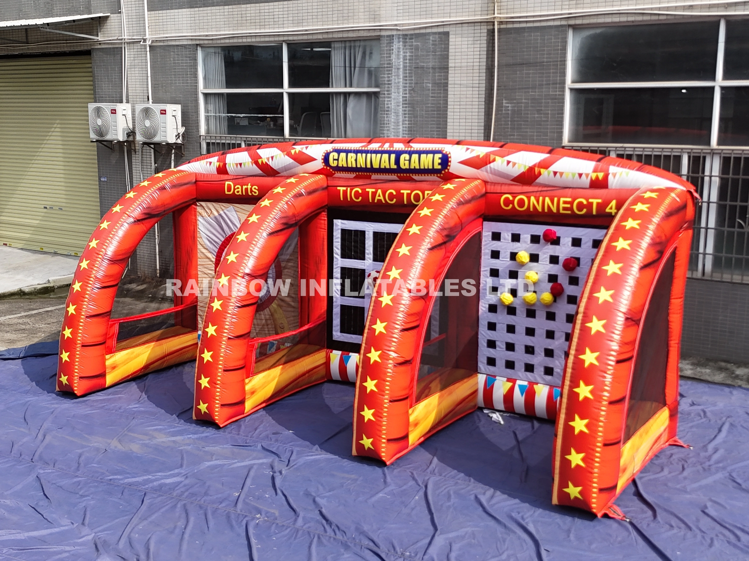 Carnival-Style 3-in-1 Inflatable Throwing Game