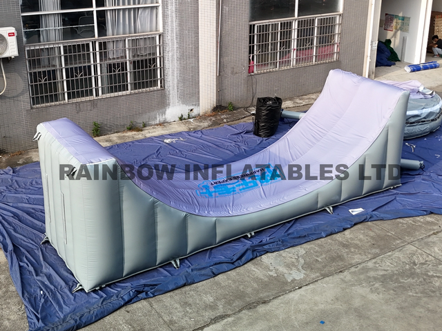 Inflatable Landing Cushion for Giant Trumpet Slide and Inflatable Slide Landing