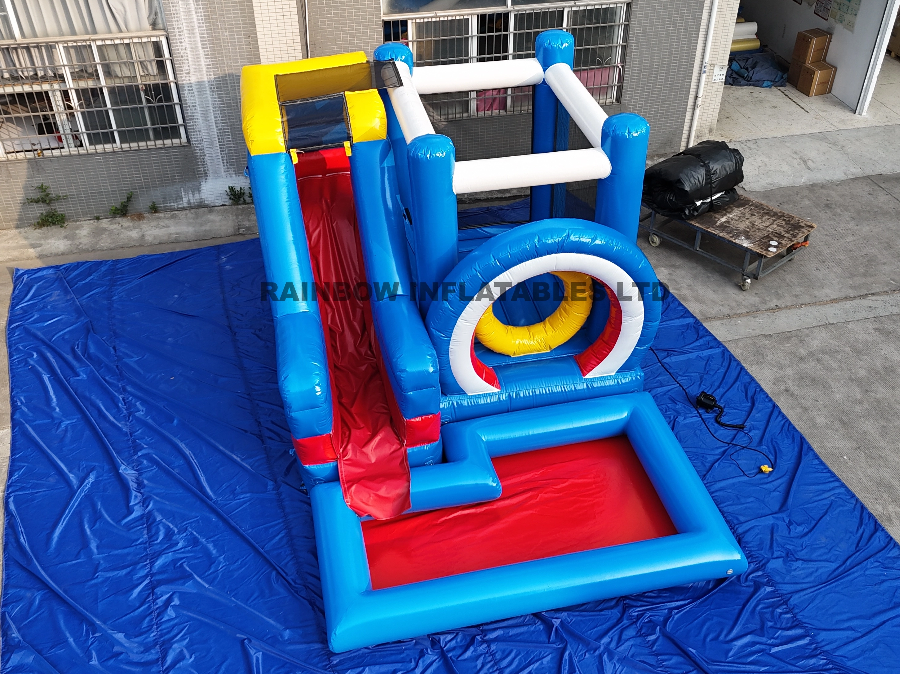 Inflatable Bounce House with Slide and Ring Tunnel