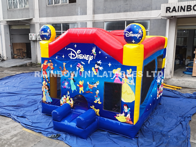 Outdoor Durable Inflatable Disney Castle for Children