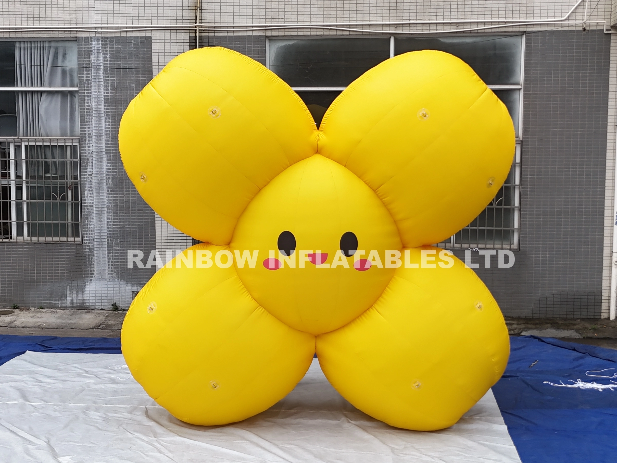Inflatable Glowing Sunflower Light