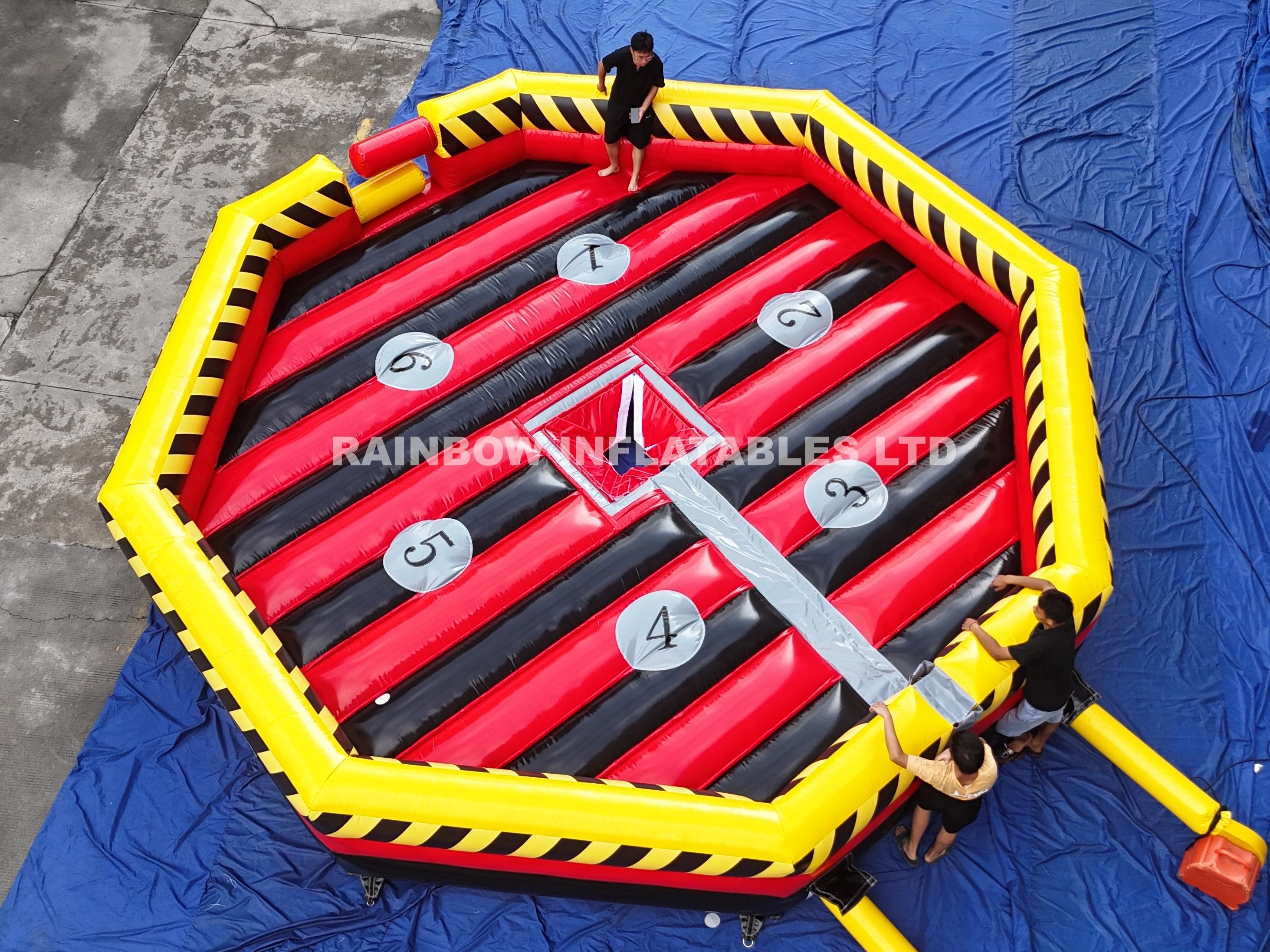 RB9124-11 Dia 7m Inflatable rodeo bull matress 